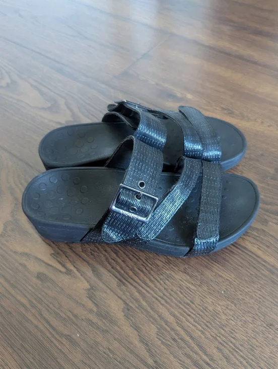 Vionic Rio Sandals Black Slip On Size 6 - Picture 2 of 8